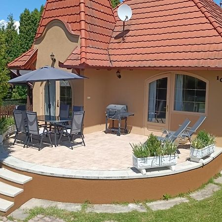 Vica Apartman Balatonbereny Ngoại thất bức ảnh