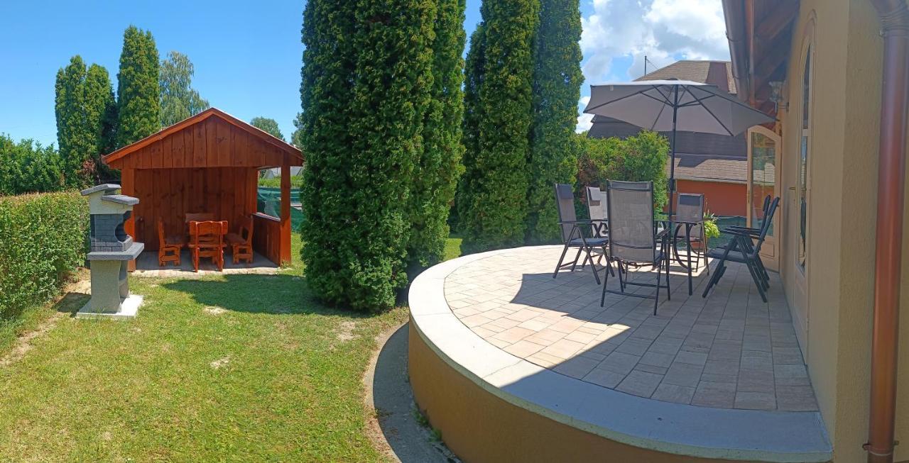 Vica Apartman Balatonbereny Ngoại thất bức ảnh