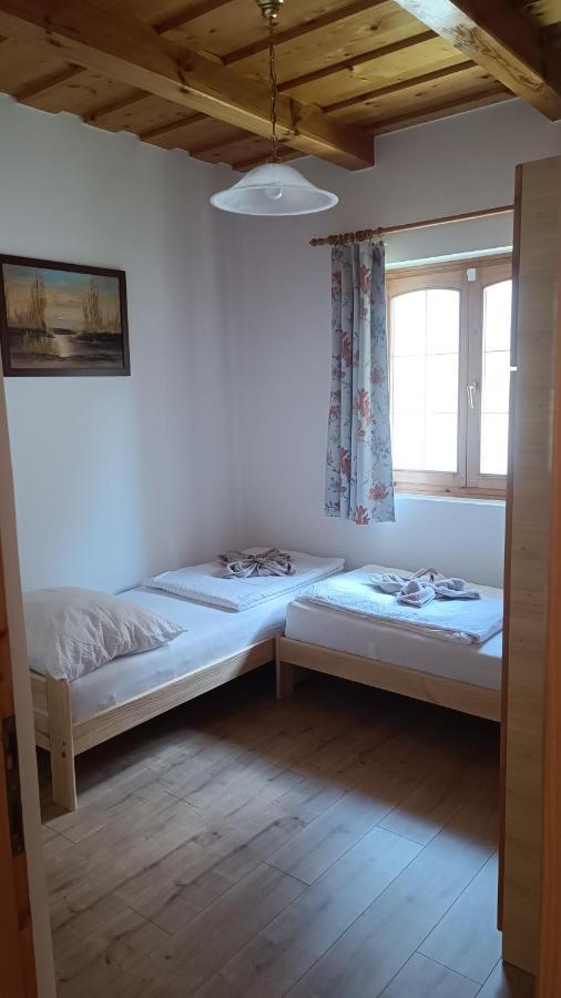 Vica Apartman Balatonbereny Ngoại thất bức ảnh
