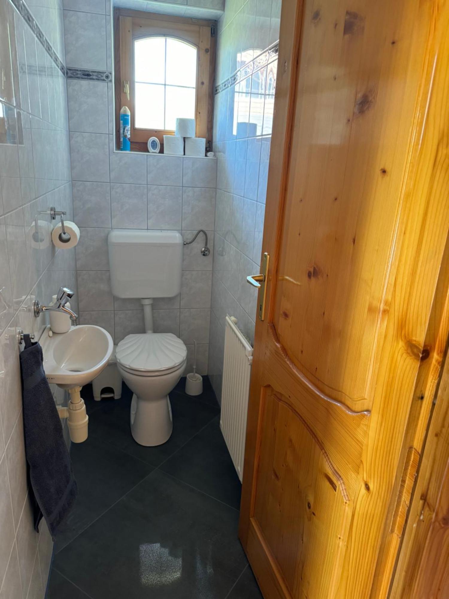 Vica Apartman Balatonbereny Ngoại thất bức ảnh